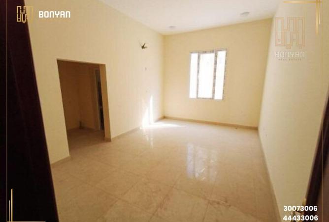 970192 - Property Image 3