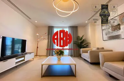 Apartment - 1 Bedroom - 2 Bathrooms for rent in Floresta Gardens - Floresta Gardens - The Pearl Island - Doha