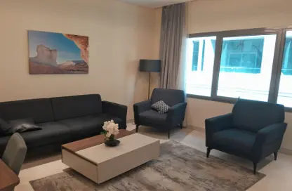 Apartment - 2 Bedrooms - 3 Bathrooms for rent in West Walk - Al Waab - Doha