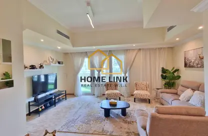 Apartment - 1 Bedroom - 2 Bathrooms for rent in West Porto Drive - Porto Arabia - The Pearl Island - Doha
