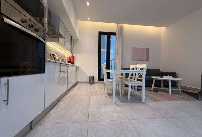 987628 - Property Image 3