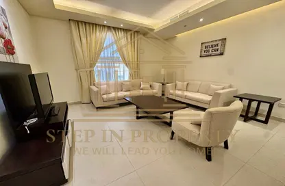 Apartment - 2 Bedrooms - 2 Bathrooms for rent in Al Nasr Street - Al Nasr - Doha