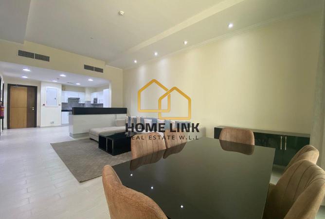 906485 - Property Image 3