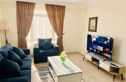 Apartment - 1 Bedroom - 1 Bathroom for rent in Old Salata - Salata - Doha