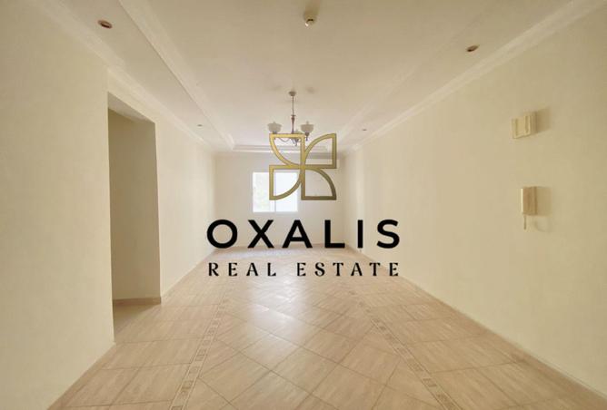 968728 - Property Image 2