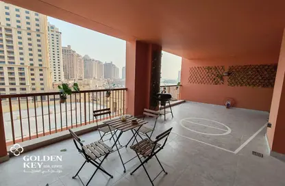 Apartment - 1 Bedroom - 2 Bathrooms for rent in West Porto Drive - Porto Arabia - The Pearl Island - Doha