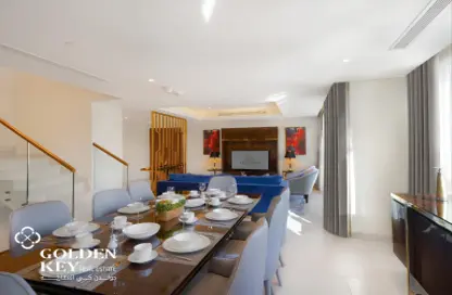Apartment - 2 Bedrooms - 4 Bathrooms for rent in Abraj Bay - Abraj Quartiers - The Pearl Island - Doha