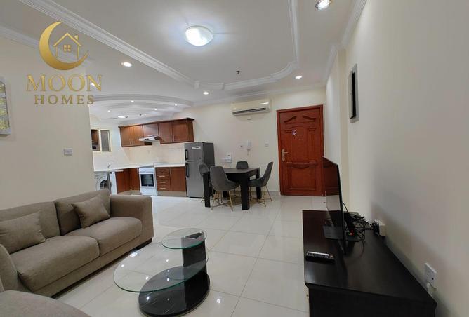 1005919 - Property Image 2