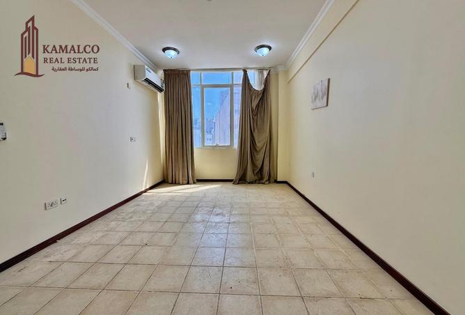941498 - Property Image 3