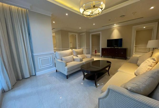 954037 - Property Image 2