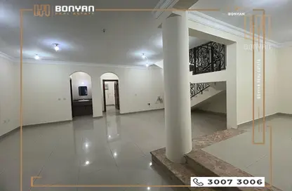 Villa - 6 Bedrooms - 6 Bathrooms for rent in Al Sakhama - Doha