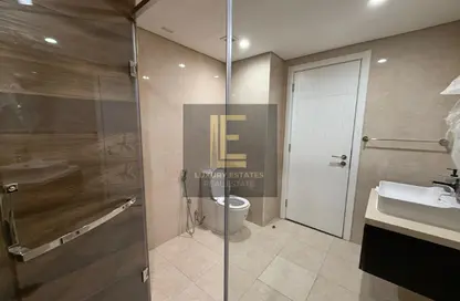 Apartment - 2 Bedrooms - 3 Bathrooms for rent in Yasmeen City - Lusail