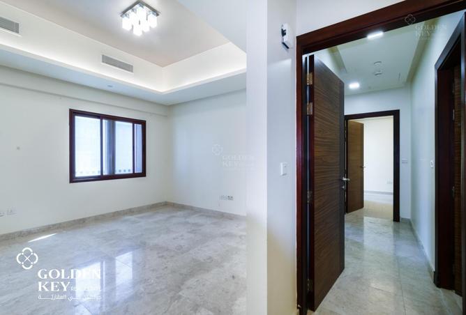 818842 - Property Image 2