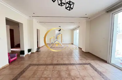 Compound - 3 Bedrooms - 3 Bathrooms for rent in Souk Merqab - Al Nasr - Doha