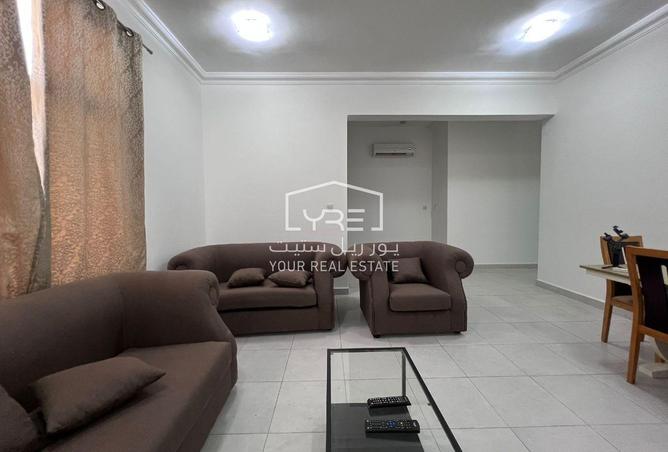 930044 - Property Image 3