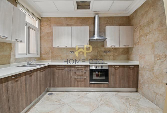 985846 - Property Image 2