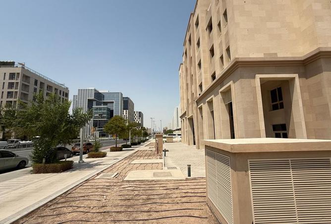 947604 - Property Image 3