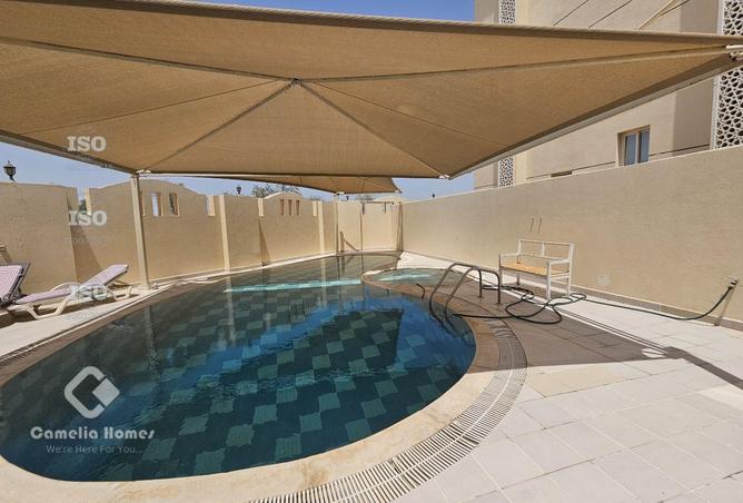 952995 - Property Image 2