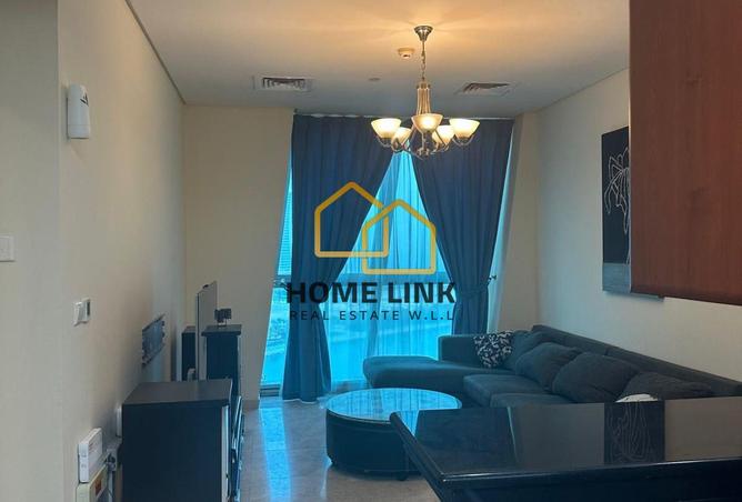 911374 - Property Image 2