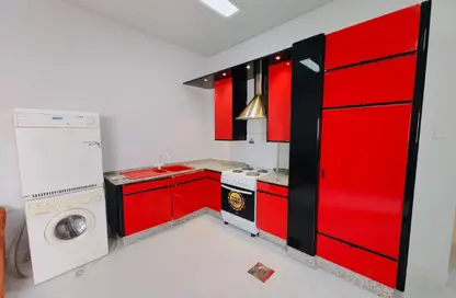 Apartment - 1 Bedroom - 1 Bathroom for rent in Bin Omran 28 - Fereej Bin Omran - Doha