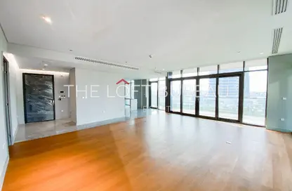 Apartment - 1 Bedroom - 2 Bathrooms for sale in Seef Lusail Tower 1 - Seef Lusail - Lusail City - Lusail