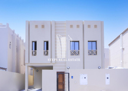 Brand New 6 Bedrooms Rooms villa for Rent