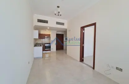 شقة - غرفة نوم - 2 حمامات للايجار في جنوب فوكس هيلس - فوكس هيلز - الوسيل