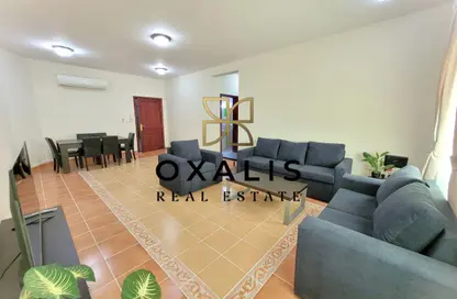 Apartment - 2 Bedrooms - 2 Bathrooms for rent in Al Sadd Road - Al Sadd - Doha