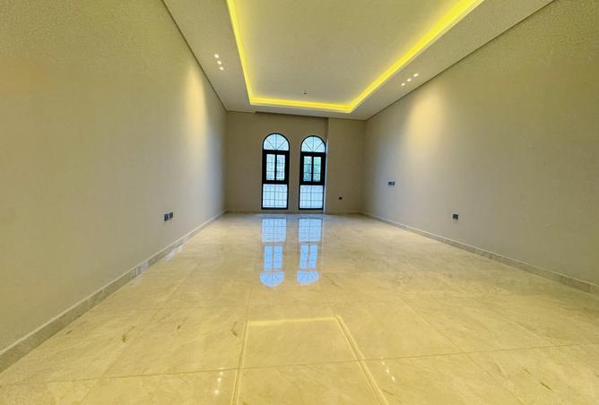 978475 - Property Main Image