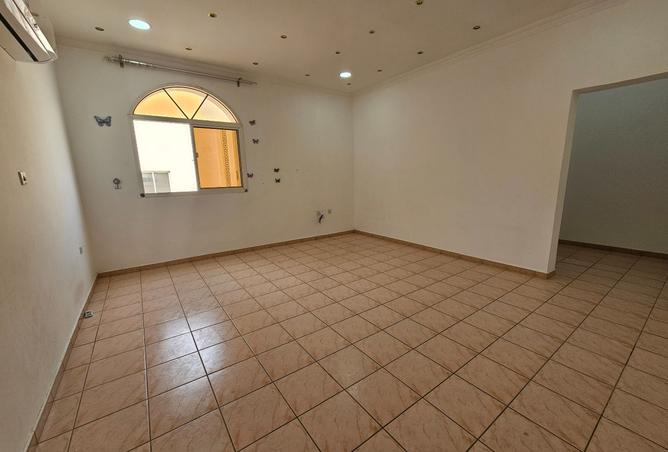 971599 - Property Main Image