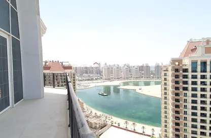 Penthouse - 3 Bedrooms - 4 Bathrooms for rent in Floresta Gardens - Floresta Gardens - The Pearl Island - Doha