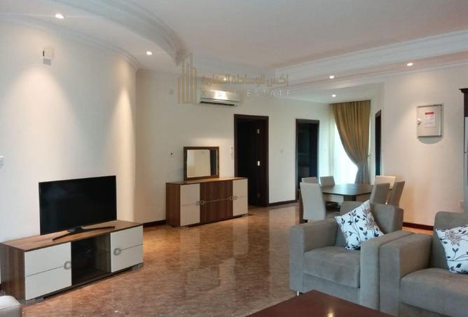 972290 - Property Image 2