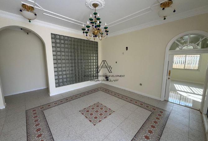 952985 - صورة العقار 3
