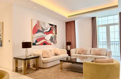 Apartment - 2 Bedrooms - 4 Bathrooms for rent in Floresta Gardens - Floresta Gardens - The Pearl Island - Doha