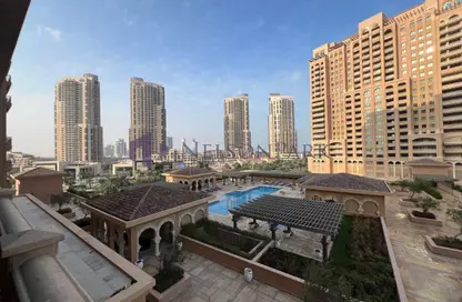 Apartment - 1 Bedroom - 2 Bathrooms for rent in Tower 7 (Ferrari Tower) - Porto Arabia - The Pearl Island - Doha