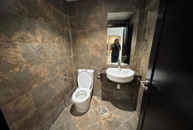 933817 - Property Image 3