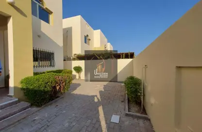 Compound - 3 Bedrooms - 3 Bathrooms for rent in Wadi Al Markh - Muraikh - AlMuraikh - Doha