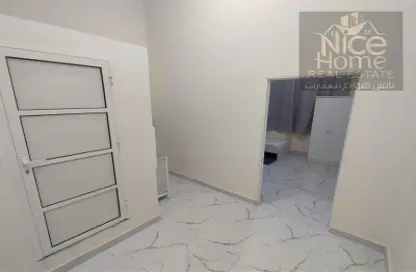 Apartment - 1 Bathroom for rent in Muaither Area - Doha