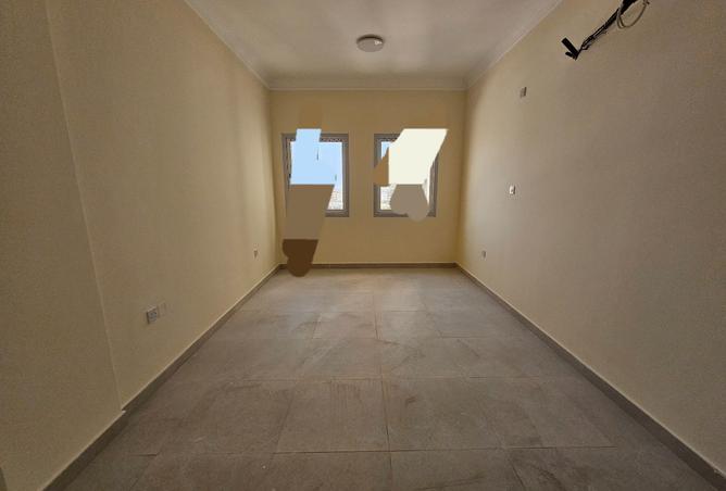 978311 - Property Image 3