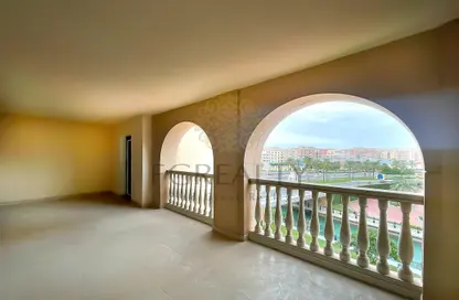 Apartment - 1 Bedroom - 2 Bathrooms for rent in West Porto Drive - Porto Arabia - The Pearl Island - Doha