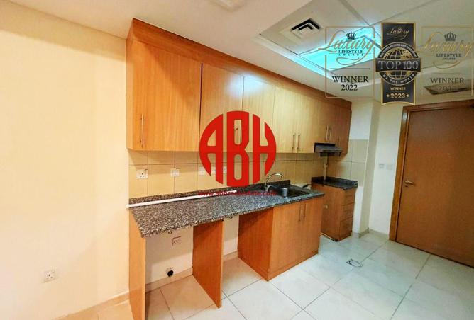 1004223 - Property Image 3