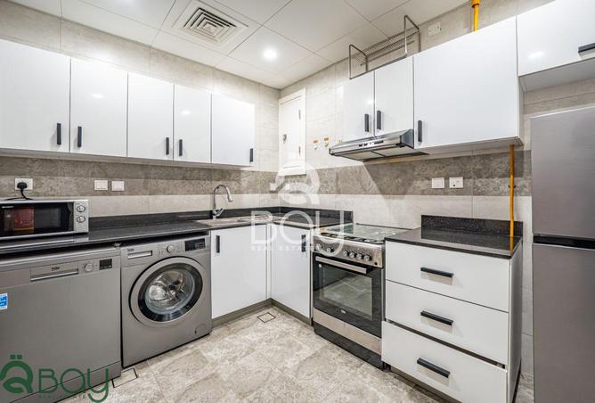 978693 - Property Image 3