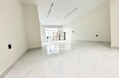 Apartment - 1 Bedroom - 2 Bathrooms for rent in Al Messila - Al Messila - Doha