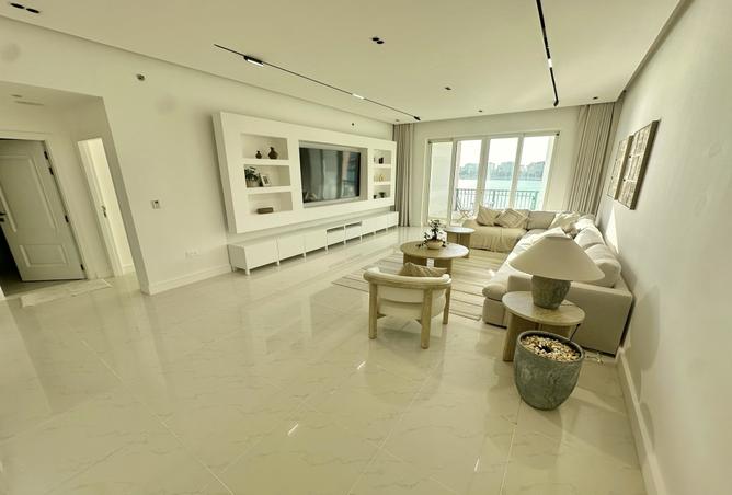 943059 - Property Image 2