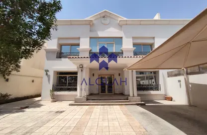 Villa - 4 Bedrooms - 6 Bathrooms for rent in Al Maamoura - Al Maamoura - Doha