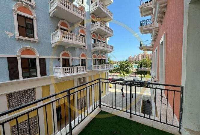 975314 - Property Image 2