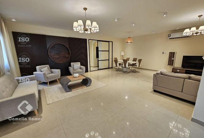 937076 - Property Image 2