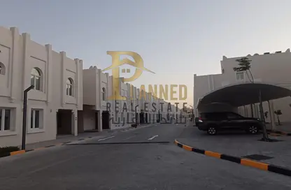 Compound - 6 Bedrooms - 5 Bathrooms for rent in Muraikh - AlMuraikh - Doha
