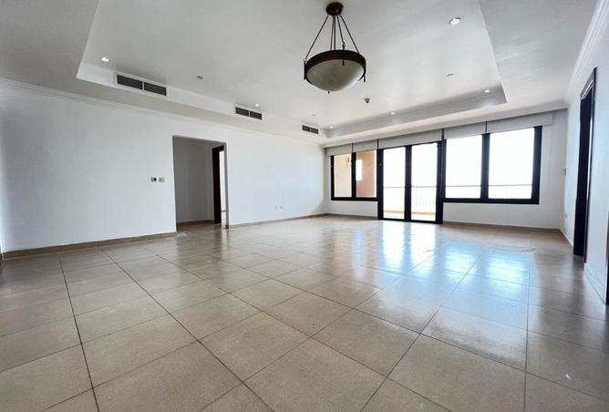 984117 - Property Image 3