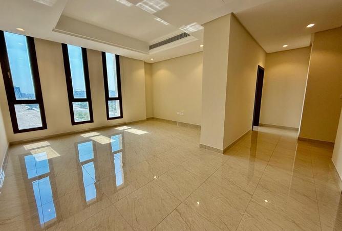 948582 - Property Image 3